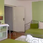 Apartment Jadra *